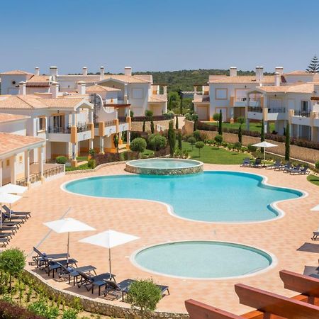 Nau Salema Beach Village Bagian luar foto