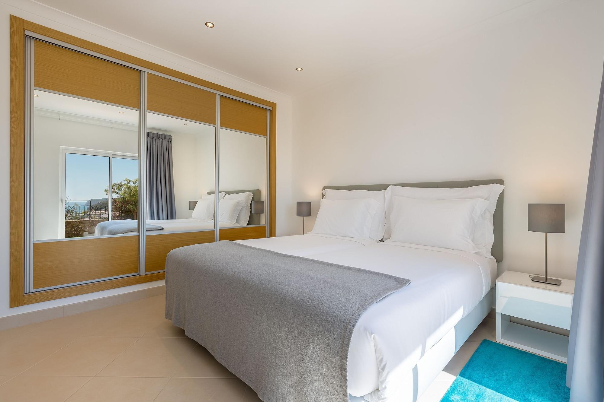 Nau Salema Beach Village Bagian luar foto