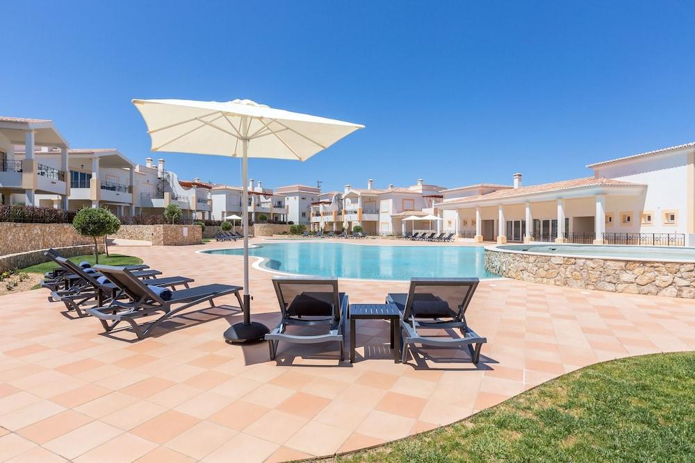 Nau Salema Beach Village Bagian luar foto