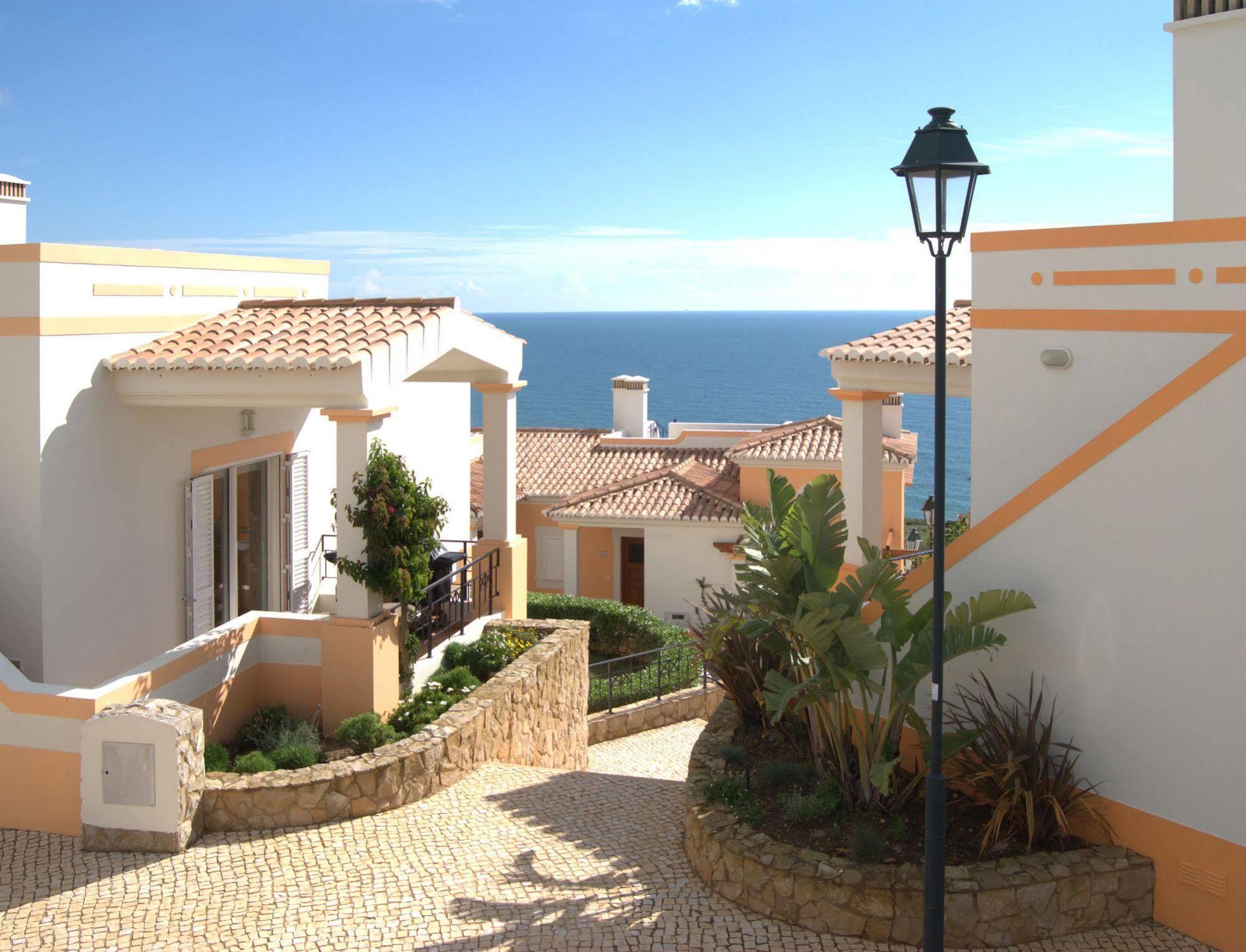 Nau Salema Beach Village Bagian luar foto
